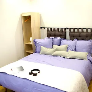  Apartment Le Poissonniere France